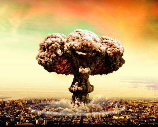 原子弹及其爆破后的蘑菇云